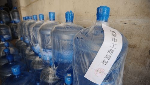 長期只喝燒開的自來水，不碰桶裝水礦泉水，身體會怎樣？醫生告訴你真相